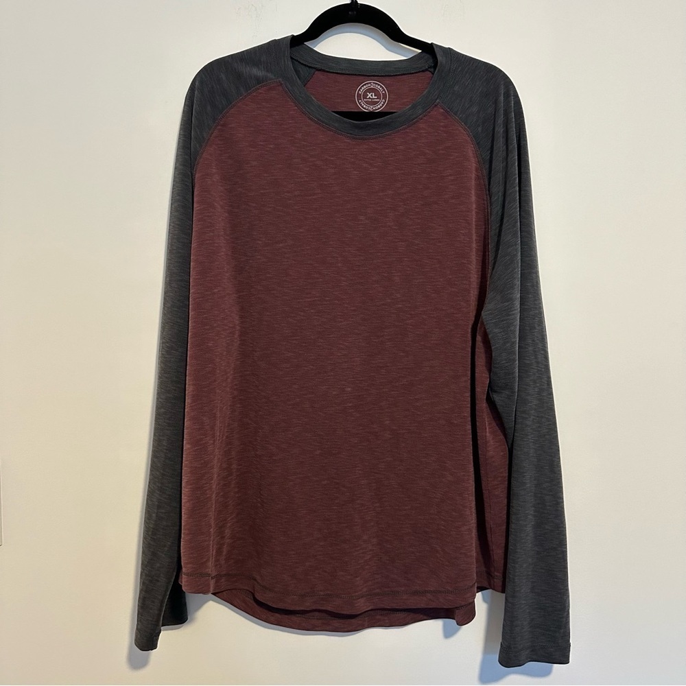 NWOT carbon 2 cobalt burgundy and gray long sleeve shirt